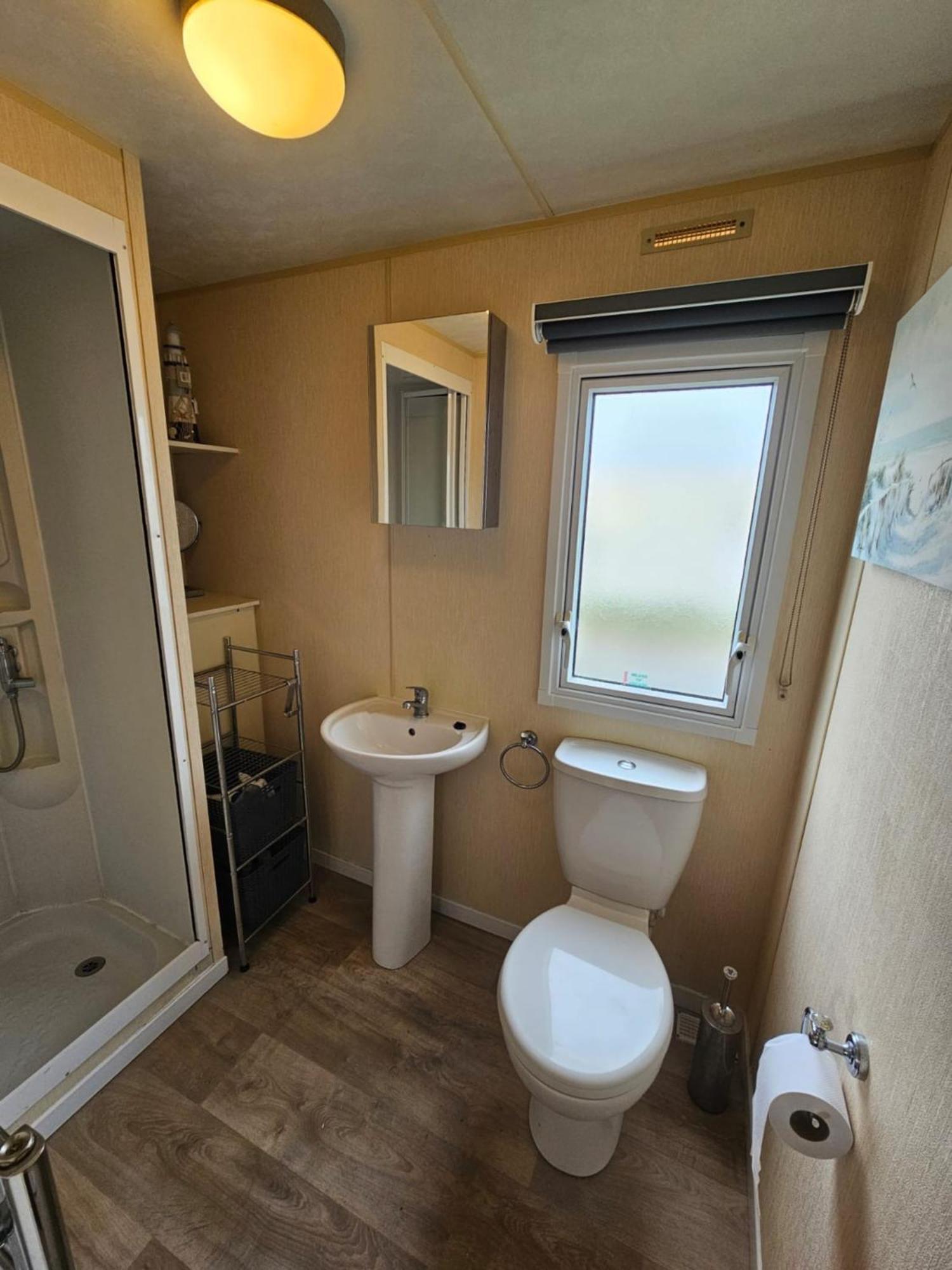Golden Sands 8 Berth Cosy Caravan Rhyl Exteriör bild